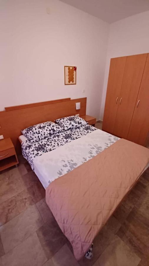 Apartments Senka Orebić Eksteriør billede