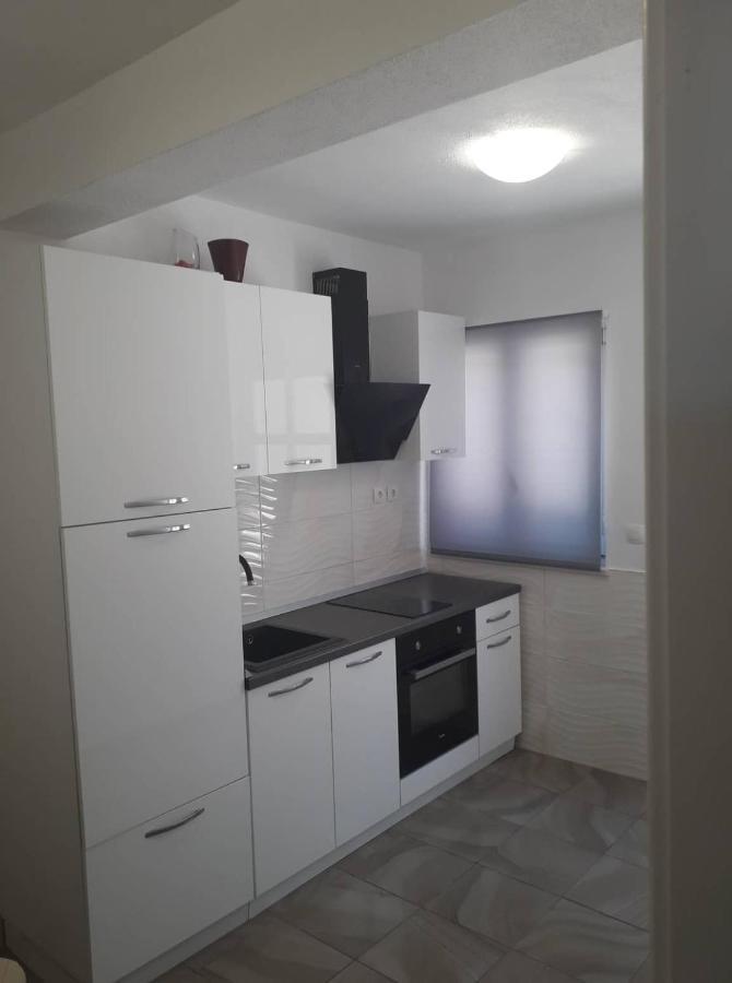 Apartments Senka Orebić Eksteriør billede
